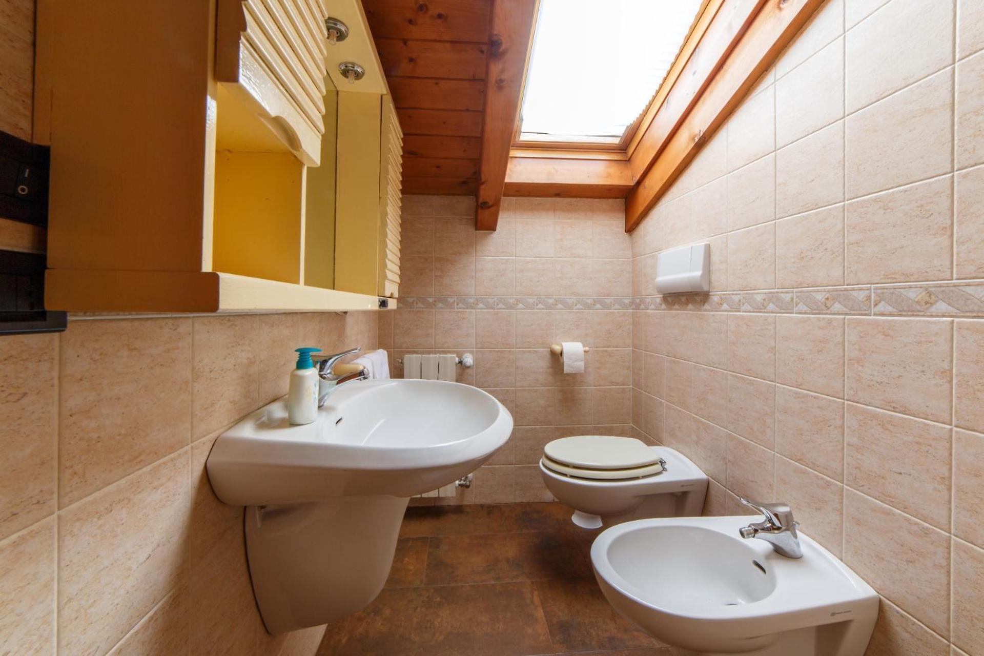Monasterolo del Castello Casa Vacanza Residence Lago Di Endine מראה חיצוני תמונה
