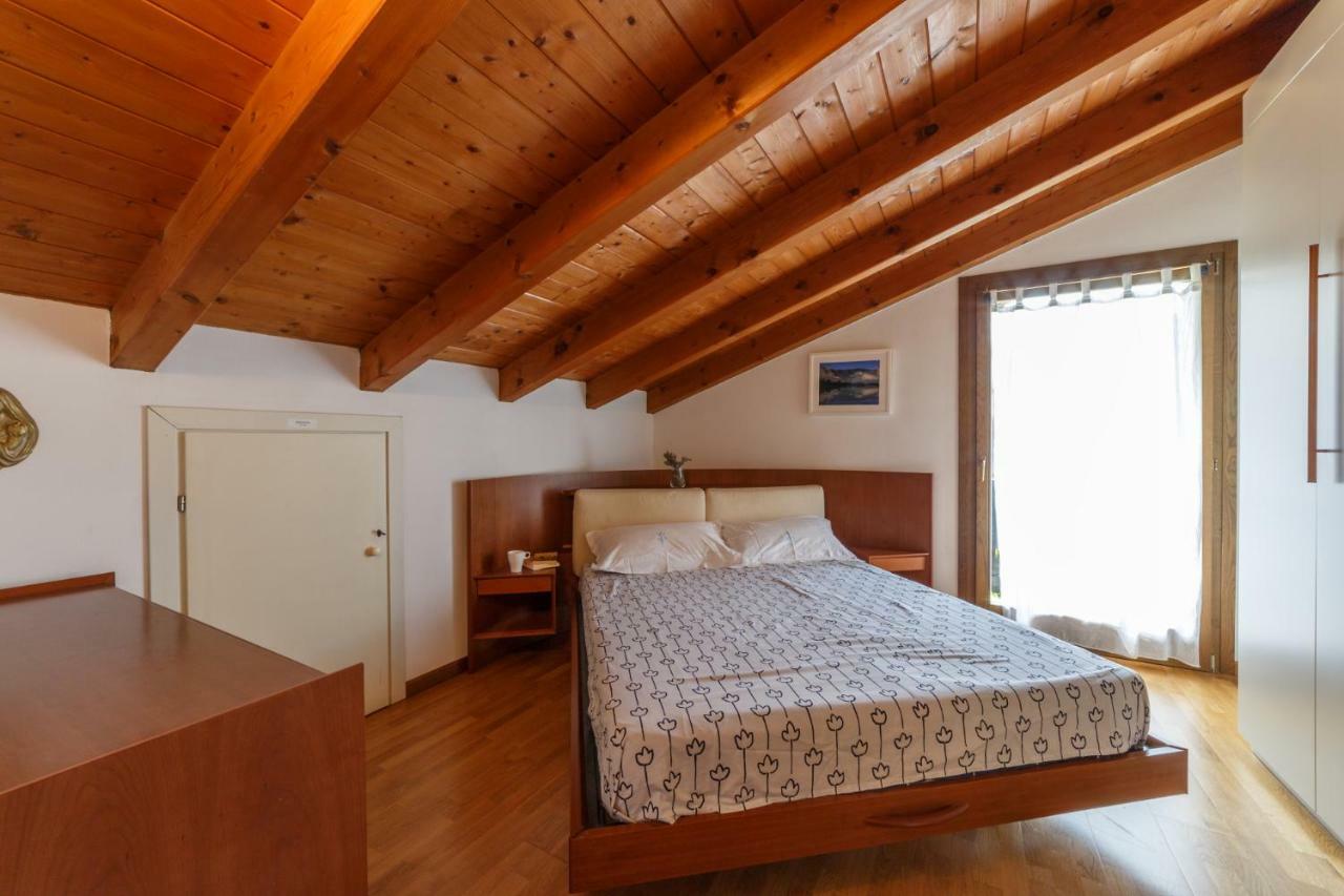 Monasterolo del Castello Casa Vacanza Residence Lago Di Endine מראה חיצוני תמונה